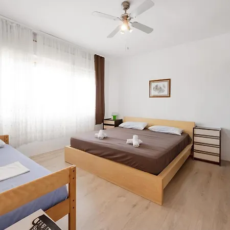 Stunning In With Wifi