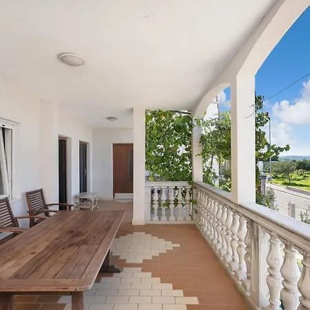 Stunning In With Wifi شقة *