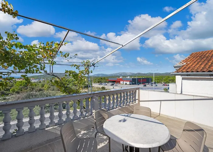 Stunning In With Wifi פירובאץ